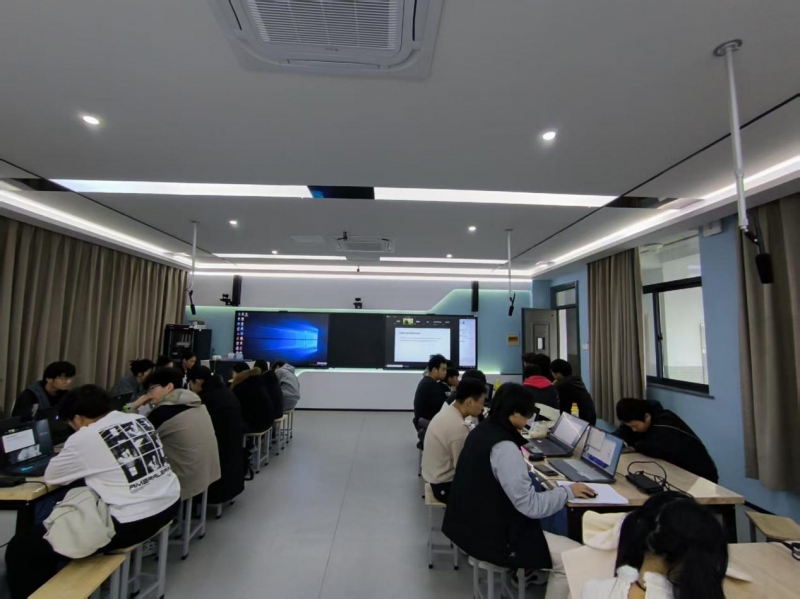 跨国云端传智，双校协同育人 —设备工程学院物联网专业中外合办班线上课程圆满落幕