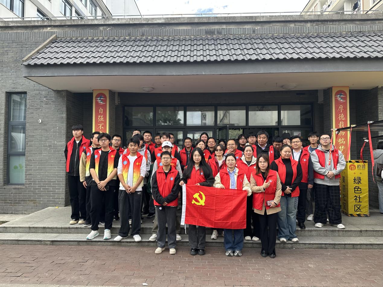 设备工程学院第三党支部开展秋学期宿舍安全大检查行动